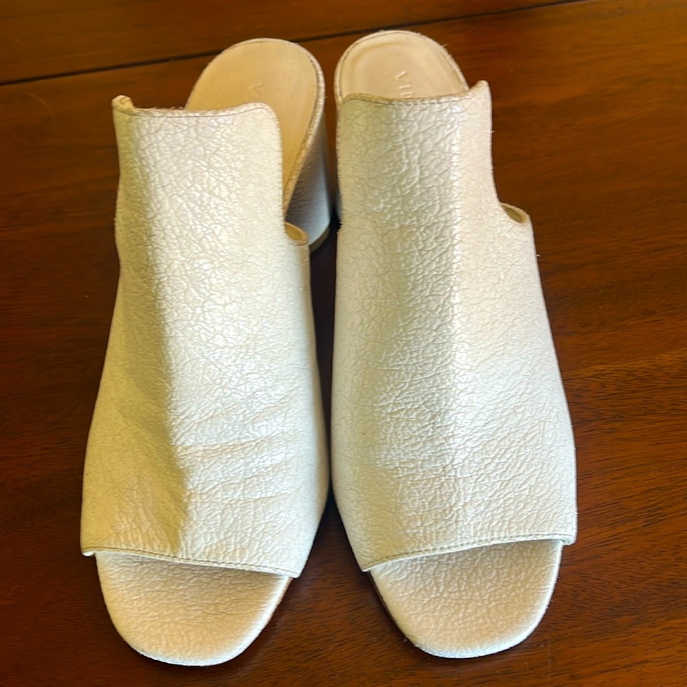 White Vince Camino Leather Mules-Good Condition